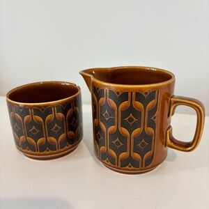 Vintage HORNSEA Heirloom England 1973 cream & sugar SET cream jug with handle